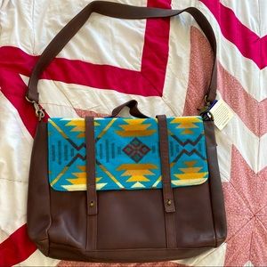 NWT Pendleton Messenger Bag in Turquoise Coyote Butte Wool and Brown Leather